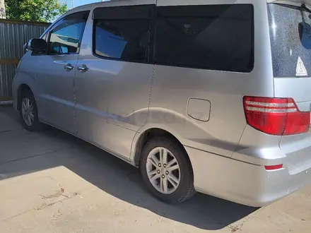 Toyota Alphard 2005 года за 8 000 000 тг. в Атырау – фото 3