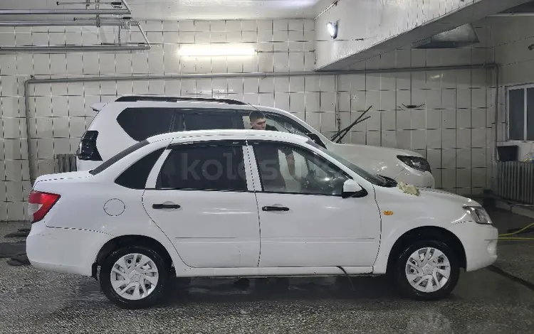 ВАЗ (Lada) Granta 2190 2014 года за 2 500 000 тг. в Семей