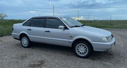 Volkswagen Passat 1994 годаүшін2 200 000 тг. в Лисаковск