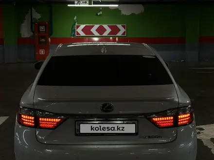 Lexus ES 300h 2015 года за 12 400 000 тг. в Алматы – фото 8