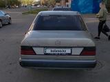 Mercedes-Benz E 230 1992 годаүшін1 150 000 тг. в Петропавловск – фото 4