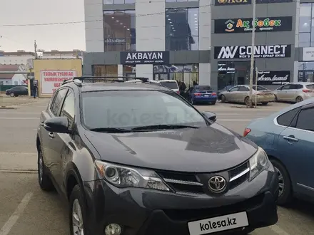 Toyota RAV4 2013 года за 8 000 000 тг. в Атырау