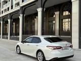 Toyota Camry 2020 года за 13 000 000 тг. в Актау – фото 5