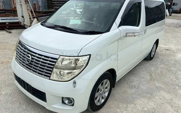 Nissan Elgrand 2006 года за 10 000 тг. в Алматы
