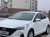 Hyundai Accent 2020 года за 7 700 000 тг. в Актобе – фото 2