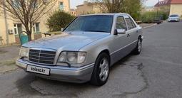 Mercedes-Benz E 320 1993 года за 4 000 000 тг. в Шымкент – фото 2