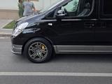 Hyundai Starex 2014 года за 13 100 000 тг. в Шымкент – фото 2