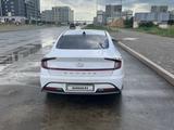 Hyundai Sonata 2023 года за 11 000 000 тг. в Алматы – фото 4
