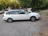 Volkswagen Passat 2006 года за 2 950 000 тг. в Шу – фото 3