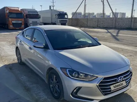 Hyundai Elantra 2016 года за 5 500 000 тг. в Актау – фото 3