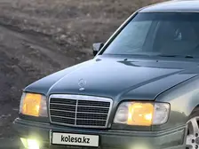 Mercedes-Benz E-Class, 1993