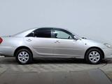 Toyota Camry 2004 годаүшін2 890 000 тг. в Астана – фото 4