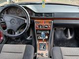 Mercedes-Benz E 280 1994 годаүшін2 300 000 тг. в Тараз – фото 3