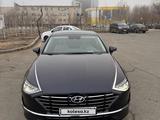 Hyundai Sonata 2020 года за 12 300 000 тг. в Атырау – фото 4