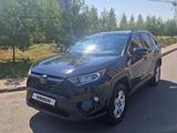 Toyota RAV4 2021 года за 15 500 000 тг. в Астана