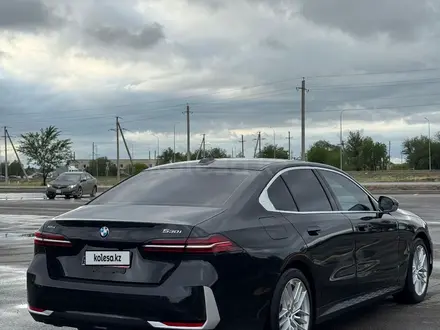 BMW 530 2024 года за 37 500 000 тг. в Алматы – фото 24