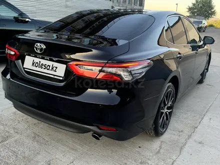 Toyota Camry 2023 года за 16 500 000 тг. в Усть-Каменогорск – фото 6