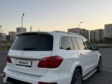 Mercedes-Benz GL 400 2015 годаfor19 500 000 тг. в Астана – фото 3