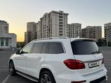 Mercedes-Benz GL 400 2015 годаfor19 500 000 тг. в Астана – фото 5