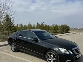 Mercedes-Benz E-Class, 2009