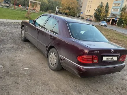 Mercedes-Benz E 230 1995 года за 1 550 000 тг. в Астана – фото 3