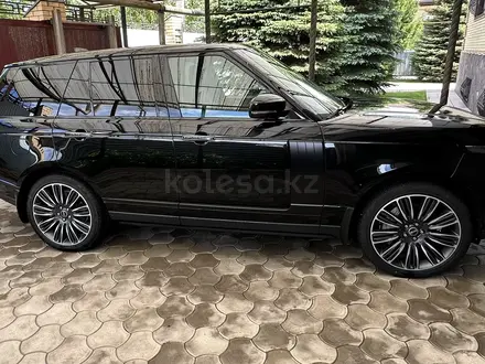 Land Rover Range Rover 2021 года за 58 000 000 тг. в Костанай – фото 2