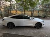 Hyundai Sonata 2020 года за 11 500 000 тг. в Алматы – фото 4
