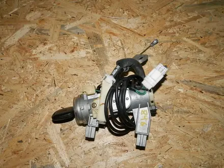 Замок зажигания Mitsubishi Airtrek CU5W за 15 000 тг. в Караганда