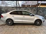 Volkswagen Polo 2013 года за 4 400 000 тг. в Алматы – фото 3