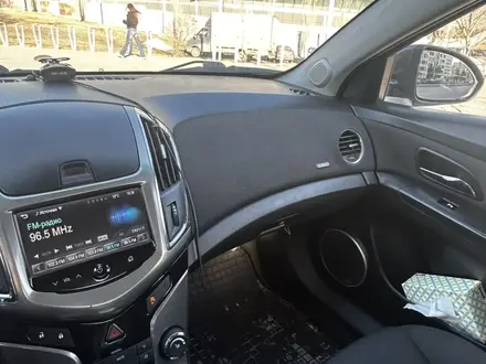 Chevrolet Cruze 2013 года за 3 700 000 тг. в Петропавловск – фото 5