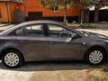 Chevrolet Cruze 2013 года за 3 700 000 тг. в Петропавловск – фото 2