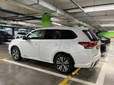 Mitsubishi Outlander 2022 года за 9 999 999 тг. в Алматы – фото 2