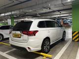 Mitsubishi Outlander 2022 года за 9 999 999 тг. в Алматы – фото 4