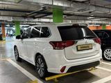 Mitsubishi Outlander 2022 года за 9 999 999 тг. в Алматы – фото 3