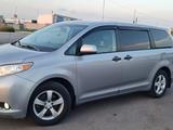 Toyota Sienna 2012 года за 11 500 000 тг. в Караганда – фото 4