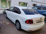 Volkswagen Polo 2015 года за 4 500 000 тг. в Уральск – фото 4