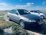 Volkswagen Passat 2004 года за 2 600 000 тг. в Уральск – фото 4
