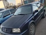 Volkswagen Vento 1997 года за 1 200 000 тг. в Астана – фото 4