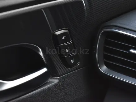 Hyundai Santa Fe 2021 года за 14 790 000 тг. в Астана – фото 17