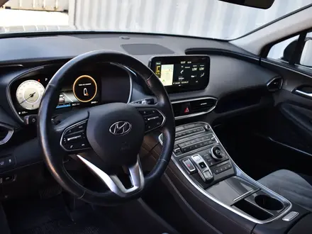 Hyundai Santa Fe 2021 года за 14 790 000 тг. в Астана – фото 9