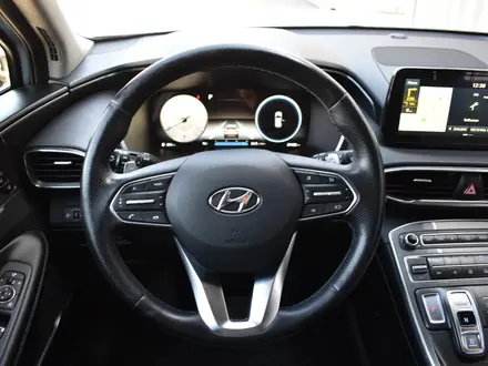 Hyundai Santa Fe 2021 года за 14 790 000 тг. в Астана – фото 11