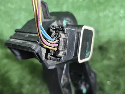 Педаль газа Мерседес Мерс цешка 203 с180 w203 бампер замок стекло ручка за 25 000 тг. в Алматы – фото 7