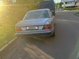 Mercedes-Benz E 220 1992 годаүшін1 700 000 тг. в Петропавловск – фото 5