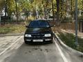 Volkswagen Golf 1993 годаүшін1 600 000 тг. в Алматы