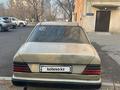 Mercedes-Benz E 230 1986 года за 850 000 тг. в Тараз – фото 4