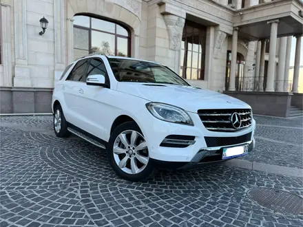 Mercedes-Benz ML 400 2014 года за 17 500 000 тг. в Алматы – фото 2
