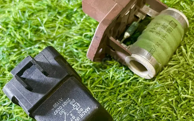 Резистор Реле вентилятора диффузора охлаждения радиатора mazda Ford за 9 000 тг. в Караганда