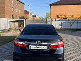 Toyota Camry 2013 года за 9 050 000 тг. в Уральск – фото 3