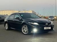 Toyota Camry 2018 годаfor13 300 000 тг. в Уральск