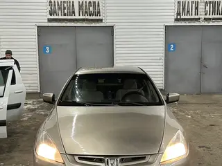 Honda Accord, 2003